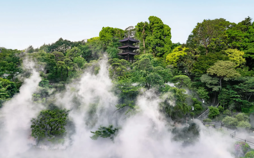 ホテル椿山荘東京の三重塔